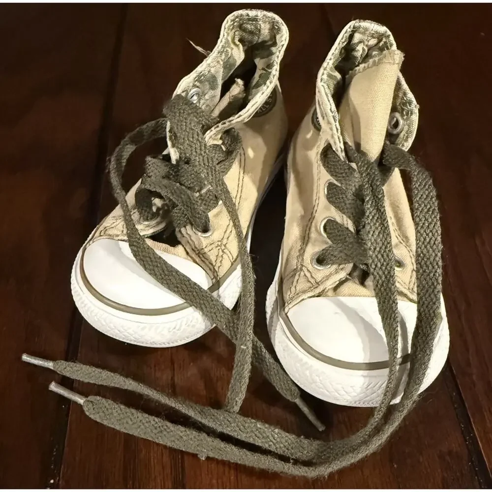 Converse Chuck Taylor All Star Kids High Top Canvas Sneakers Beige US 6